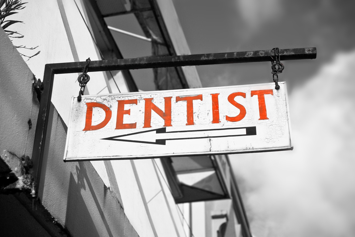 Turismo dentale low cost: come sopravvivere alla concorrenza estera?